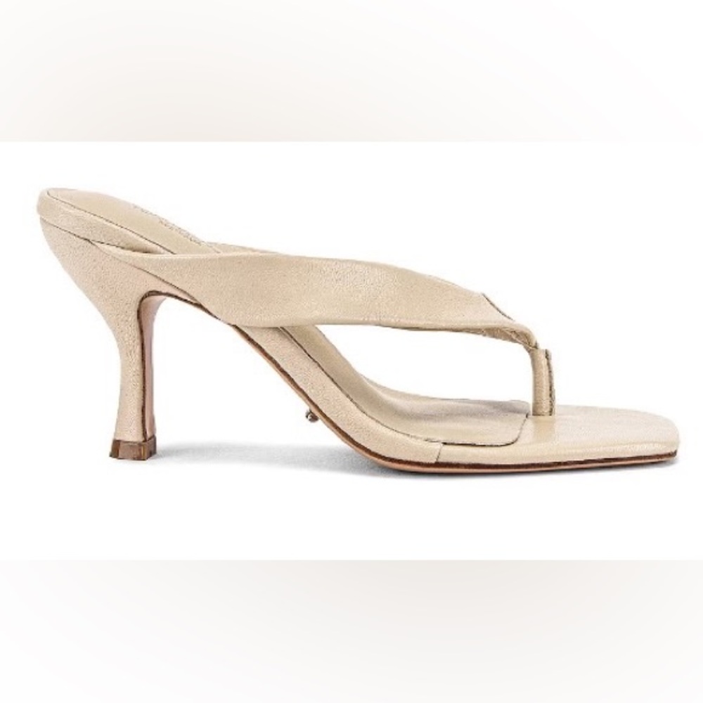 Tony Bianco Bellah Sandal - vanilla sheep nappa